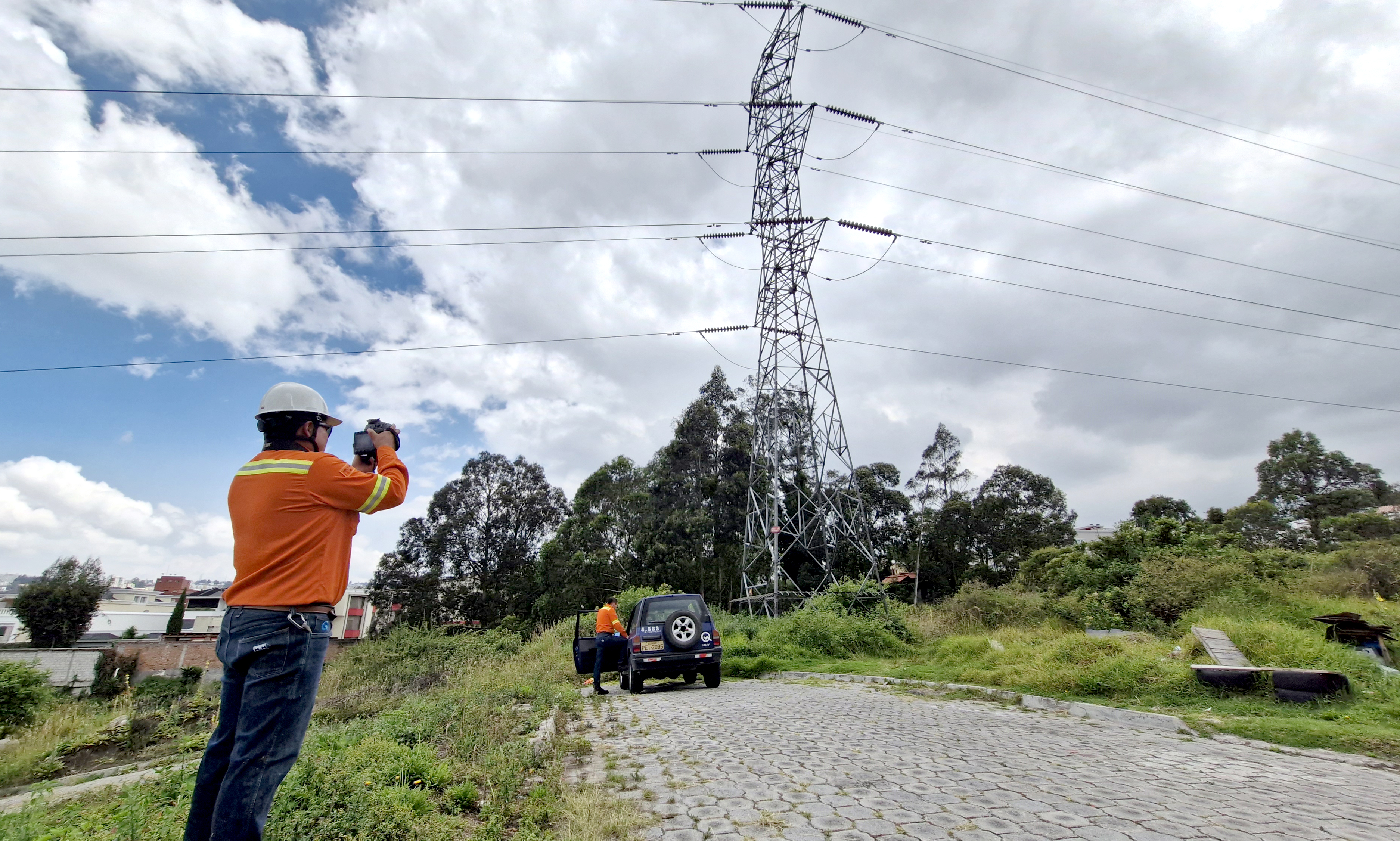 Inspección termográfica de la línea Cotocollao - Pomasqui Transelectric.