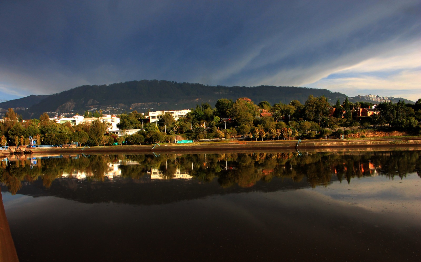 Reservorio de Central Guangopolo.
