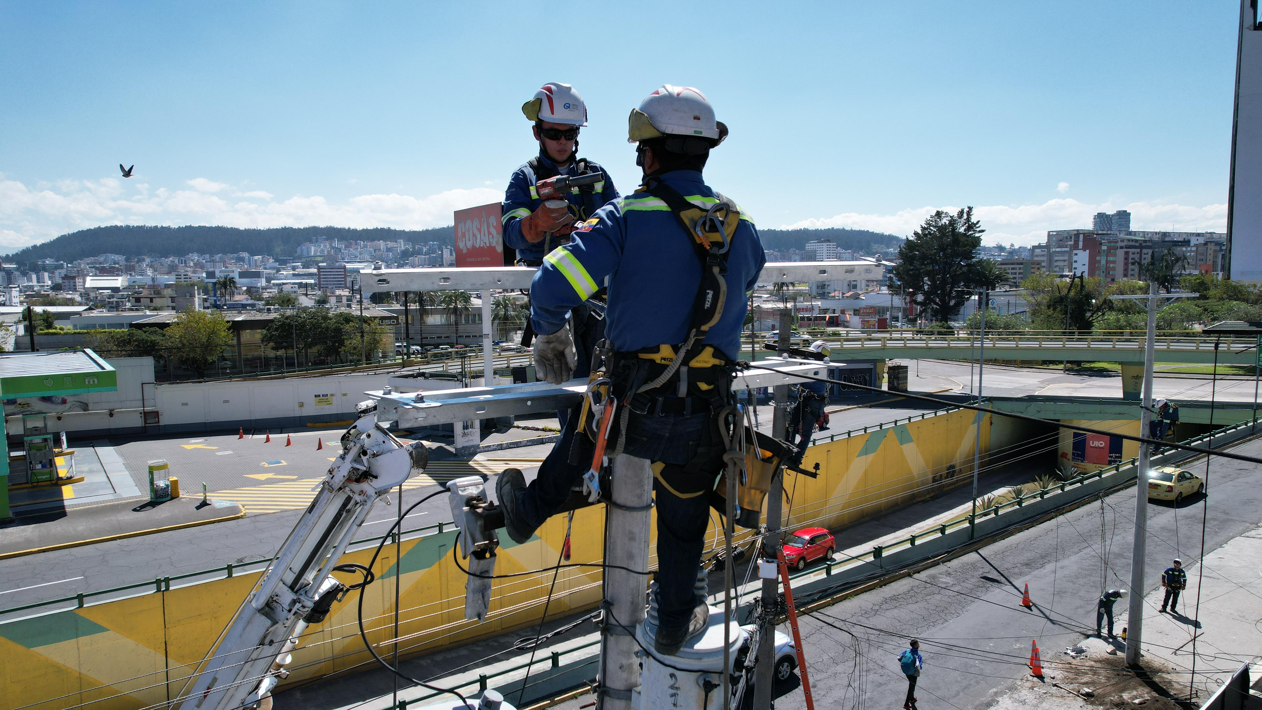 Intervención en La Y beneficia a nuestros clientes y usuarios con energía continua y confiable.