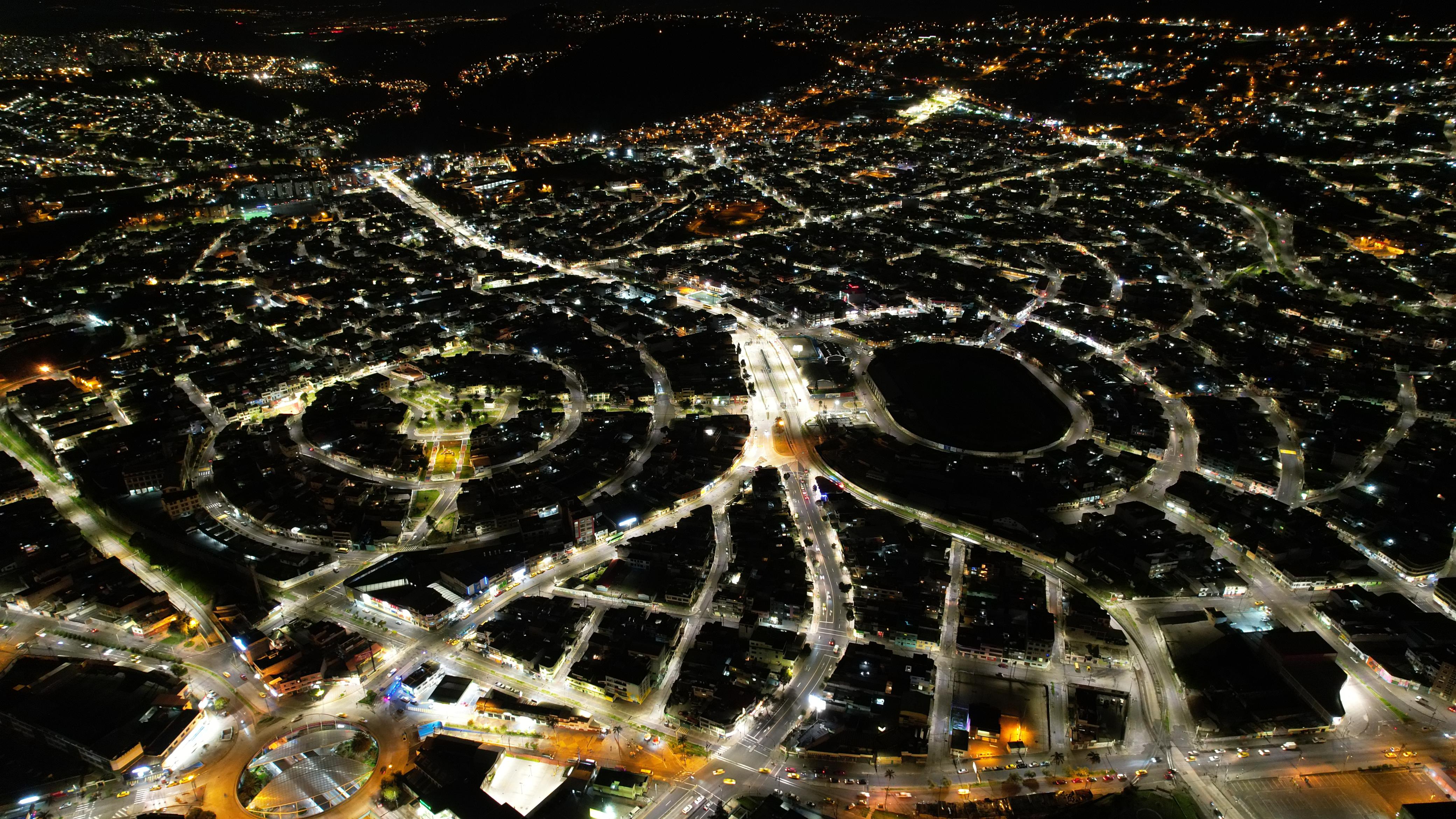 Varios sectores del área de cobertura cuentan ya con iluminación LED.