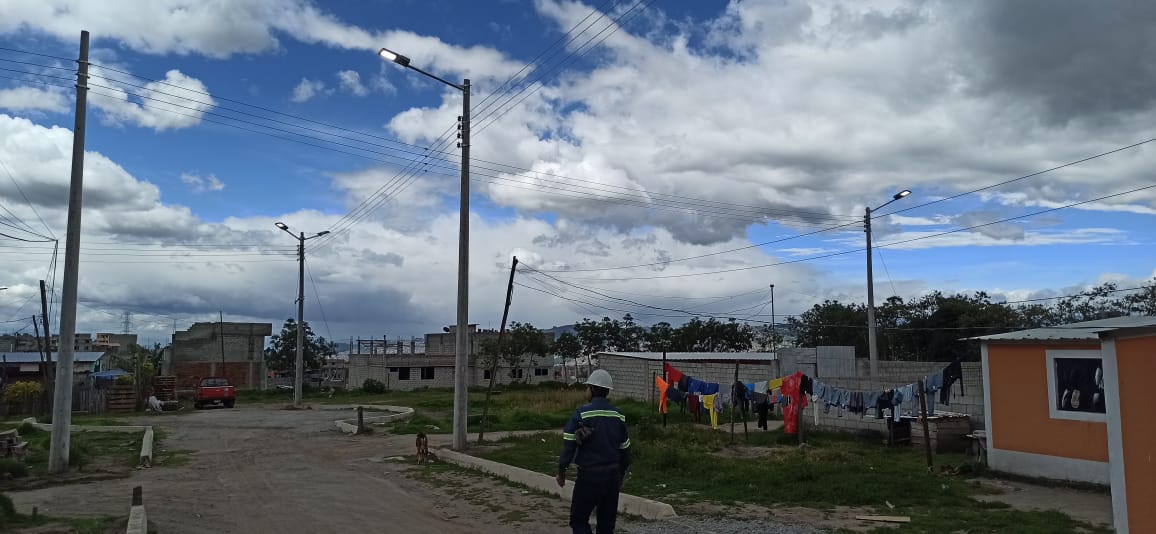 Viviendas y espacios recreativos tienes más luz en Rumiñahui.