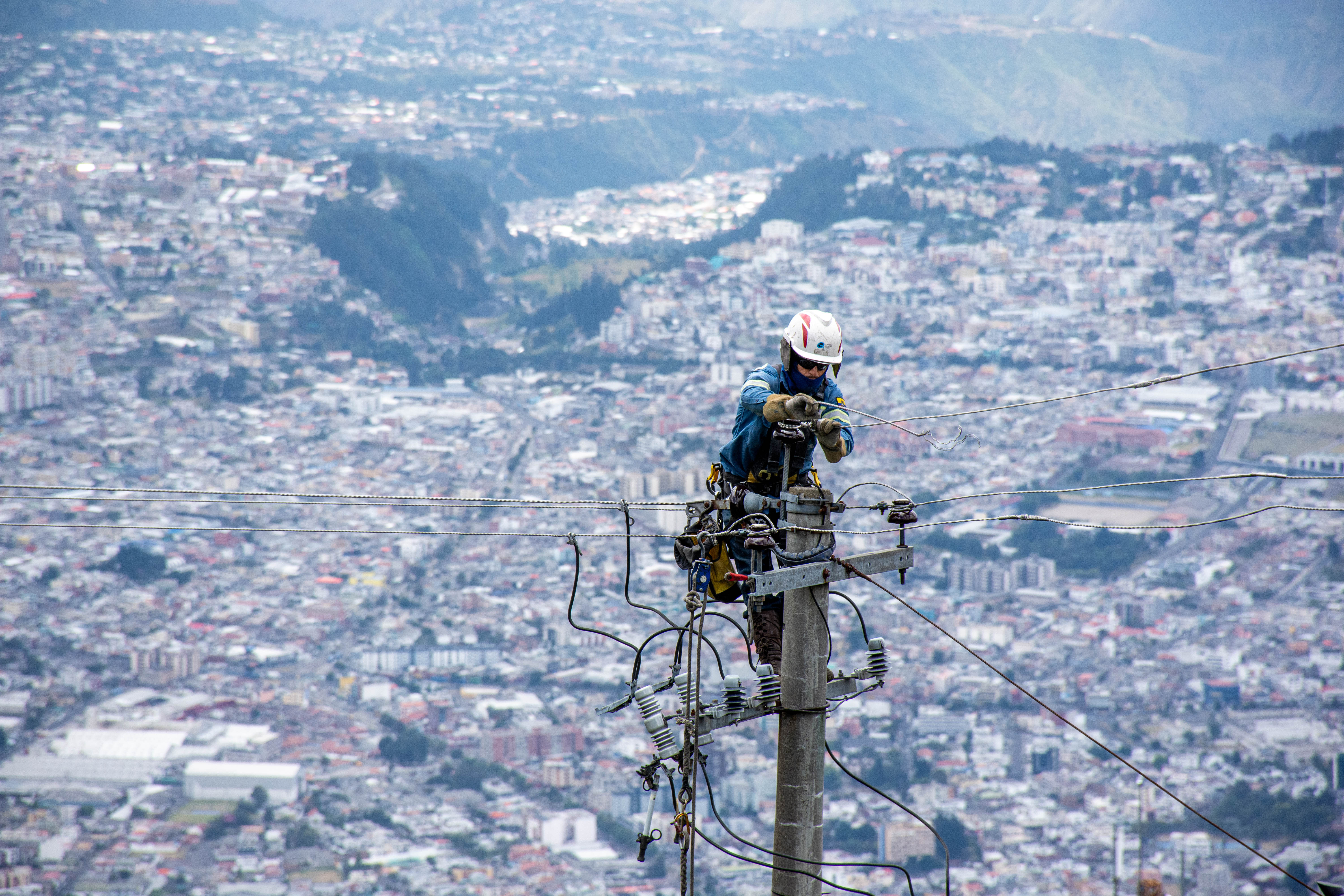 Mantenimiento en las Antenas del Pichincha