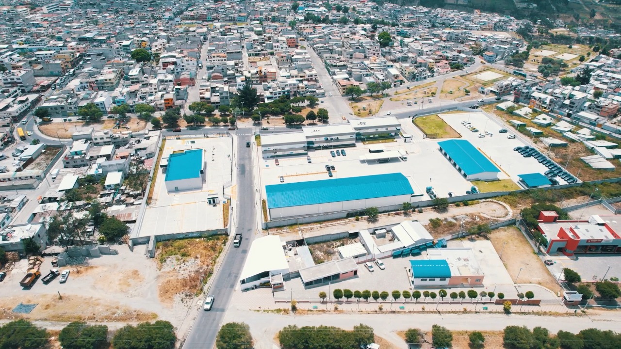 Centro Operativo del Norte y Agencia Calderón al servicio de la comunidad.